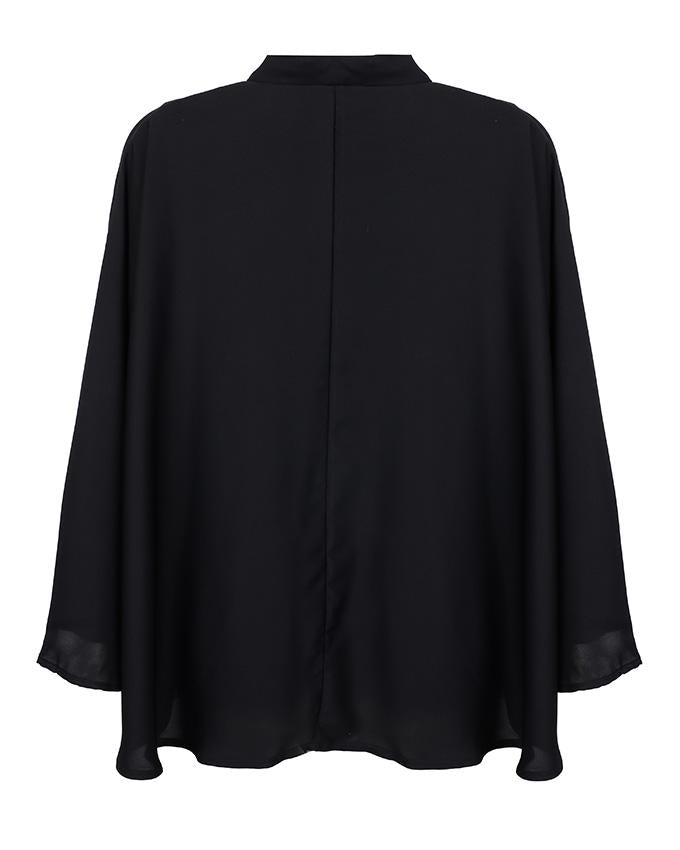 Backview of black kimono